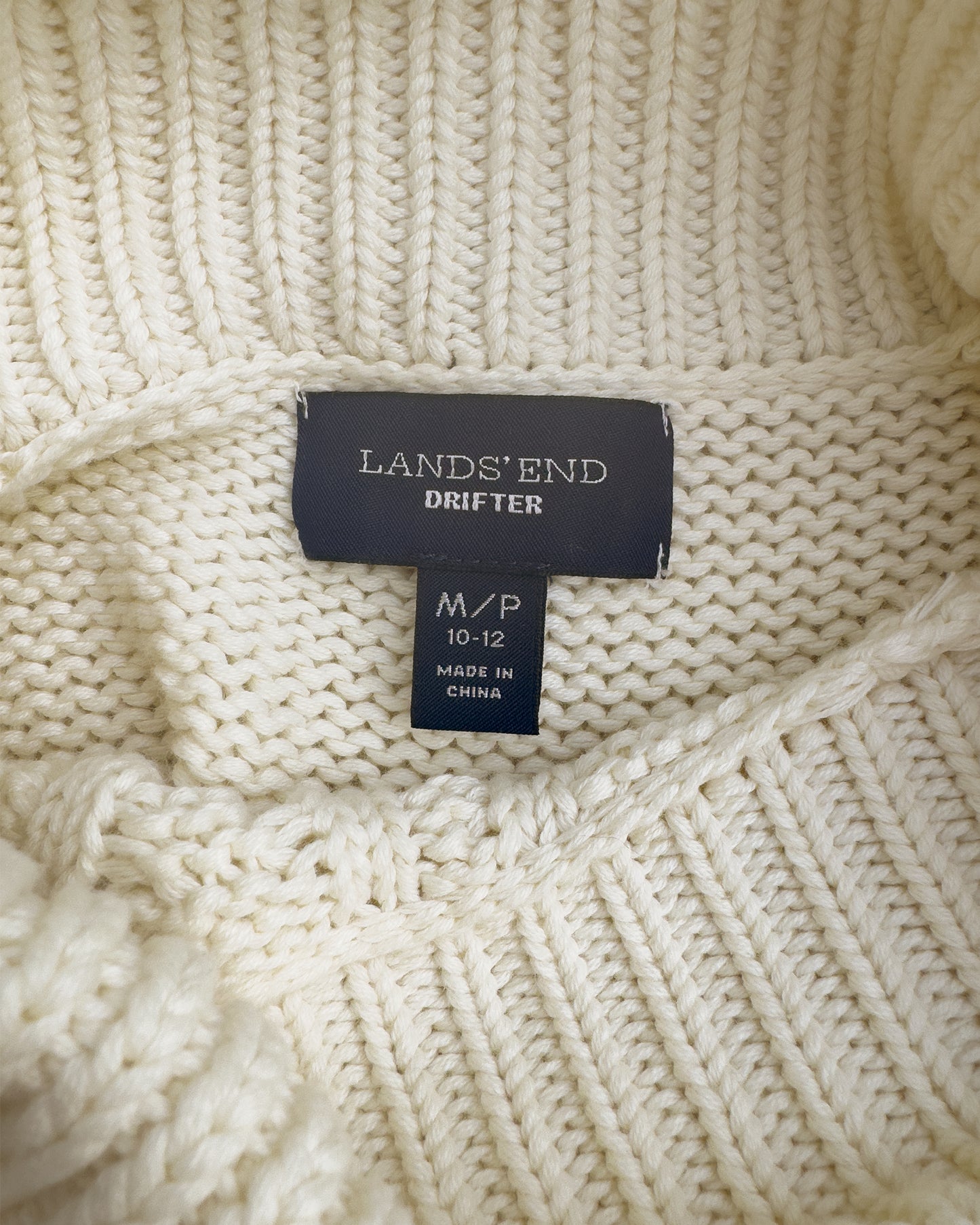Lands’ End Drifter Cable Knit Sweater (M)