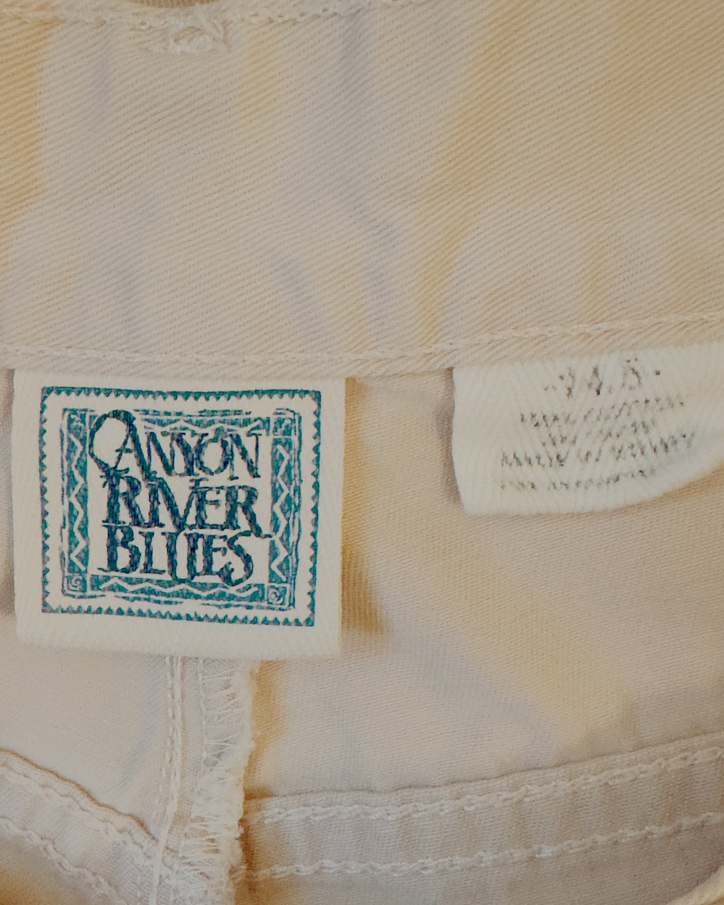 Beige Cargo Shorts (S/M)